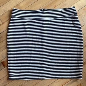 GAP striped skirt, size medium.